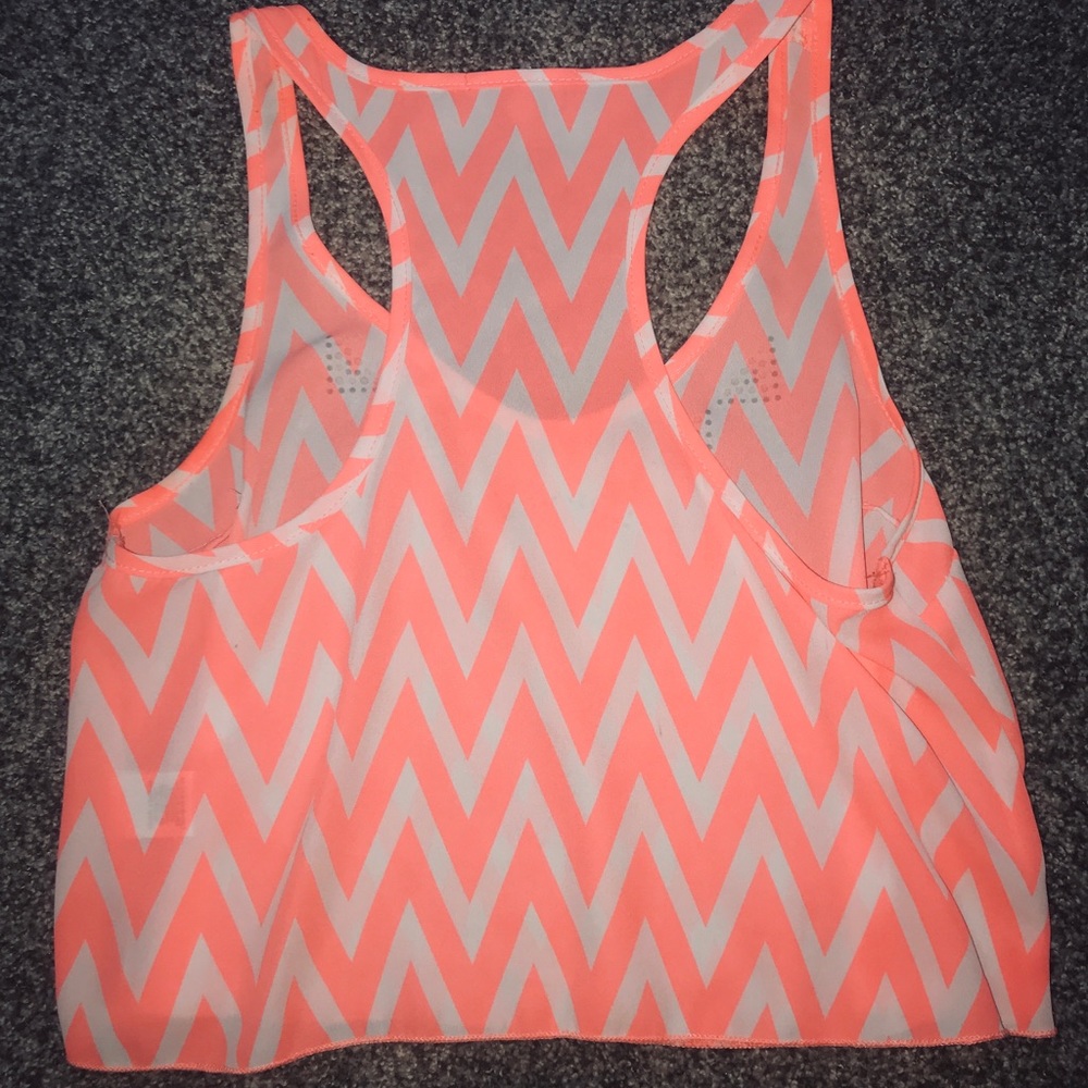 Cropped top - Picture 2 of 2